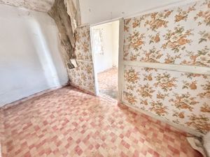 Photo 14- click for photo gallery